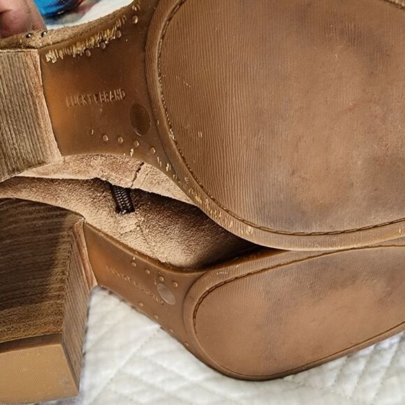 Lucky brand suede lotisha studded peep toe shoes - Picture 6 of 13